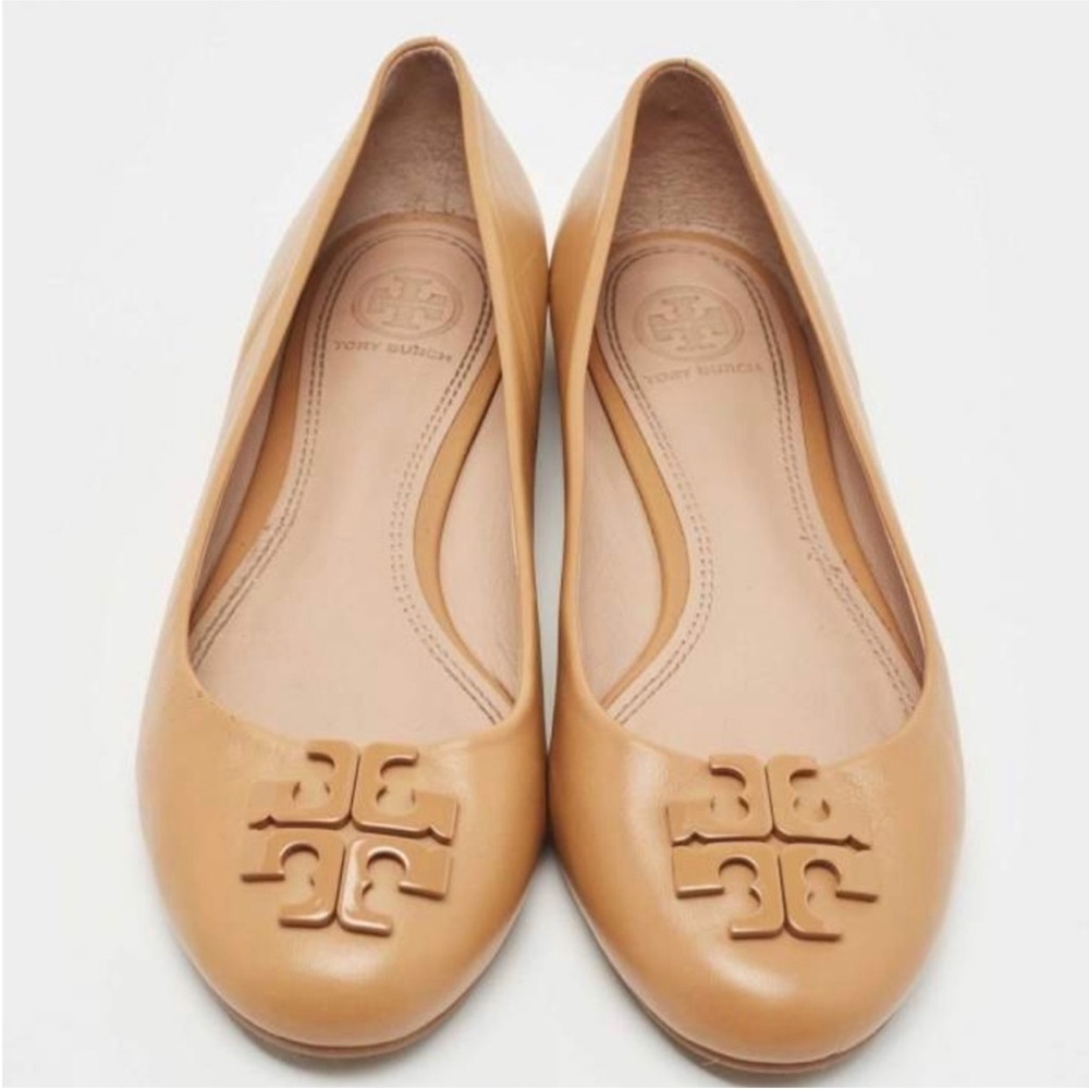 Tory Burch Camel Leather Logo Ballet Flats